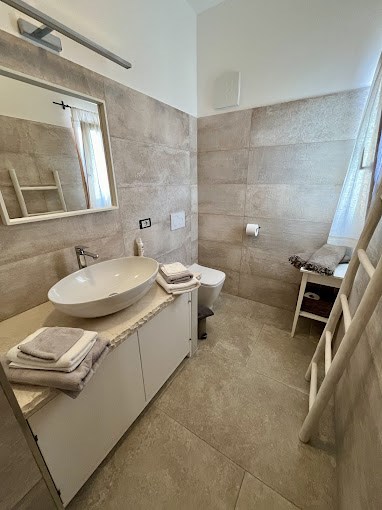 Cantos e Sonos - Koupelna, Triei, Sardinie