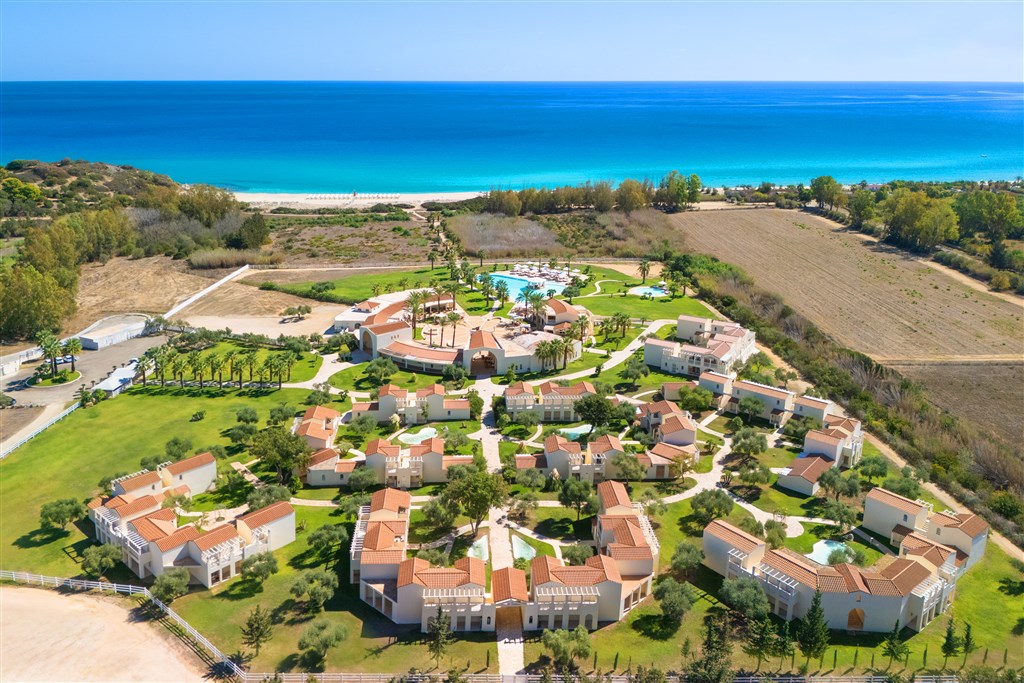 Spiagge San Pietro Resort - Letecký pohled na resort s mořem, Castiadas, Sardinie