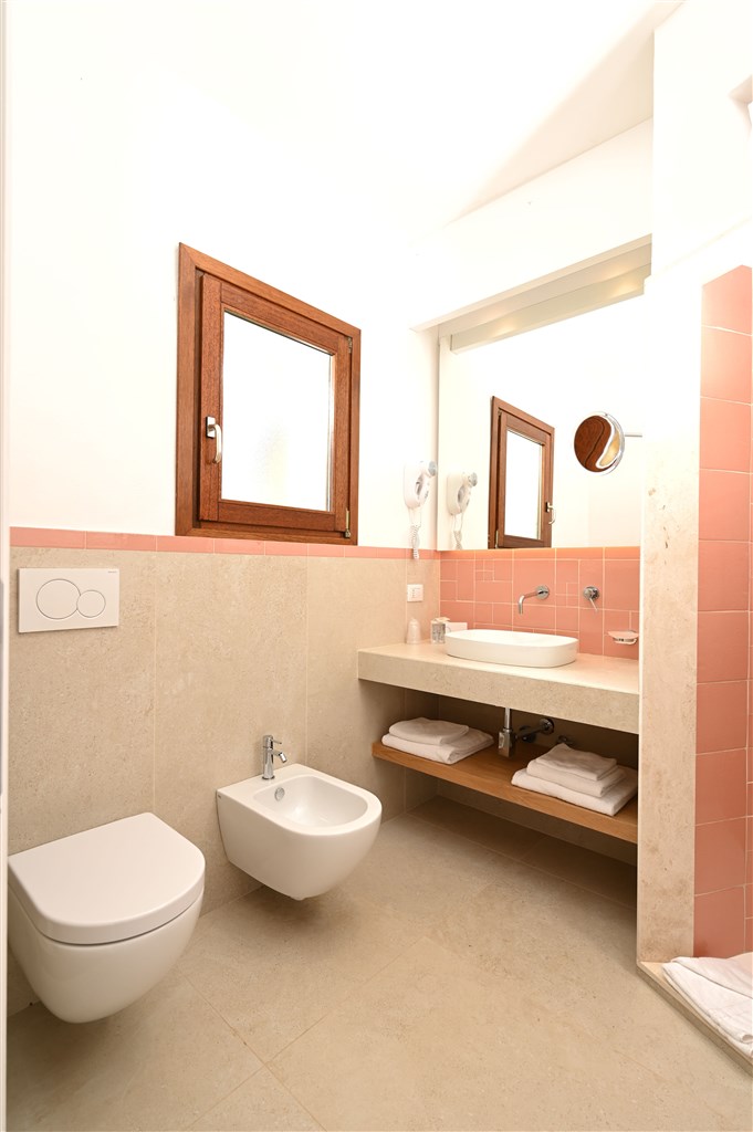 Stelle Marine Hotel & Resort - Koupelna, Cannigione, Sardinie