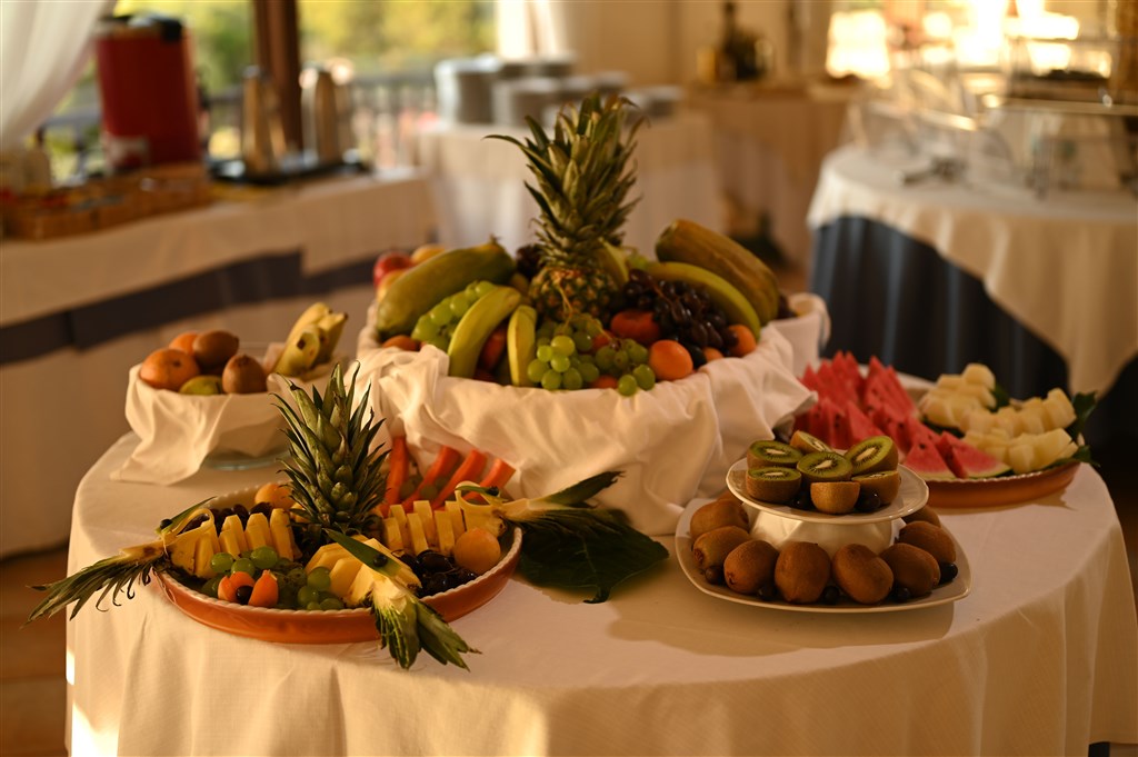 Stelle Marine Hotel & Resort - Snídaně, Cannigione, Sardinie