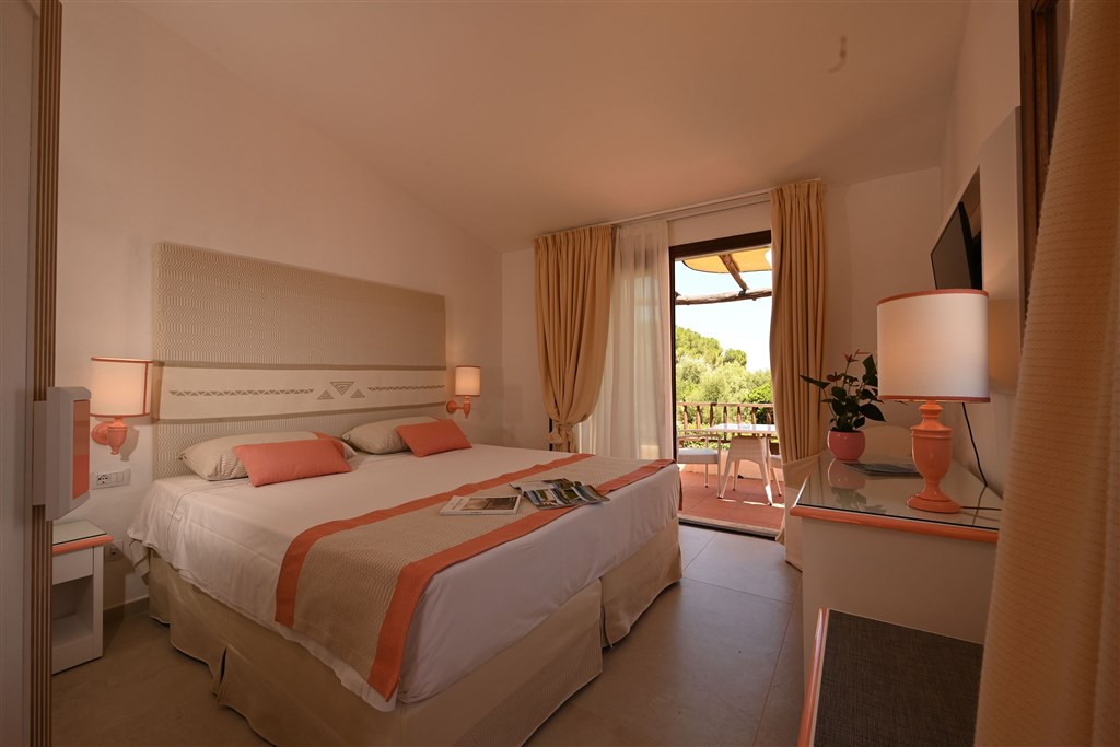 Stelle Marine Hotel & Resort - Pokoj s výhledem do zahrady, Cannigione, Sardinie