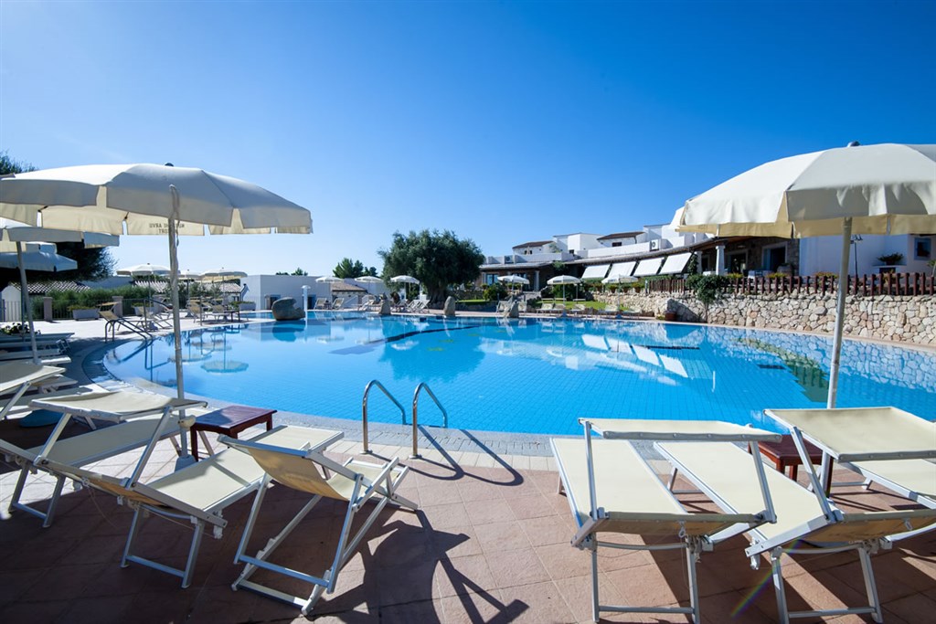 Nuraghe Arvu - Bazén, Cala Gonone, Sardinia