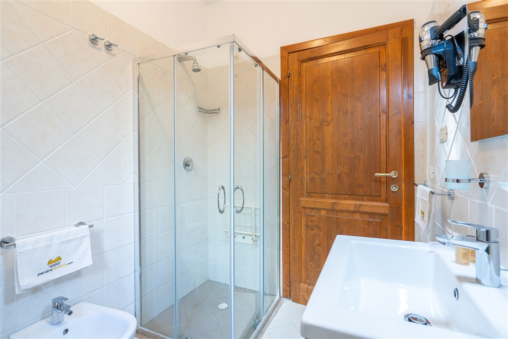 RESIDENCE IL BORGO DI BADESI - Koupelna, Badesi, Sardinie