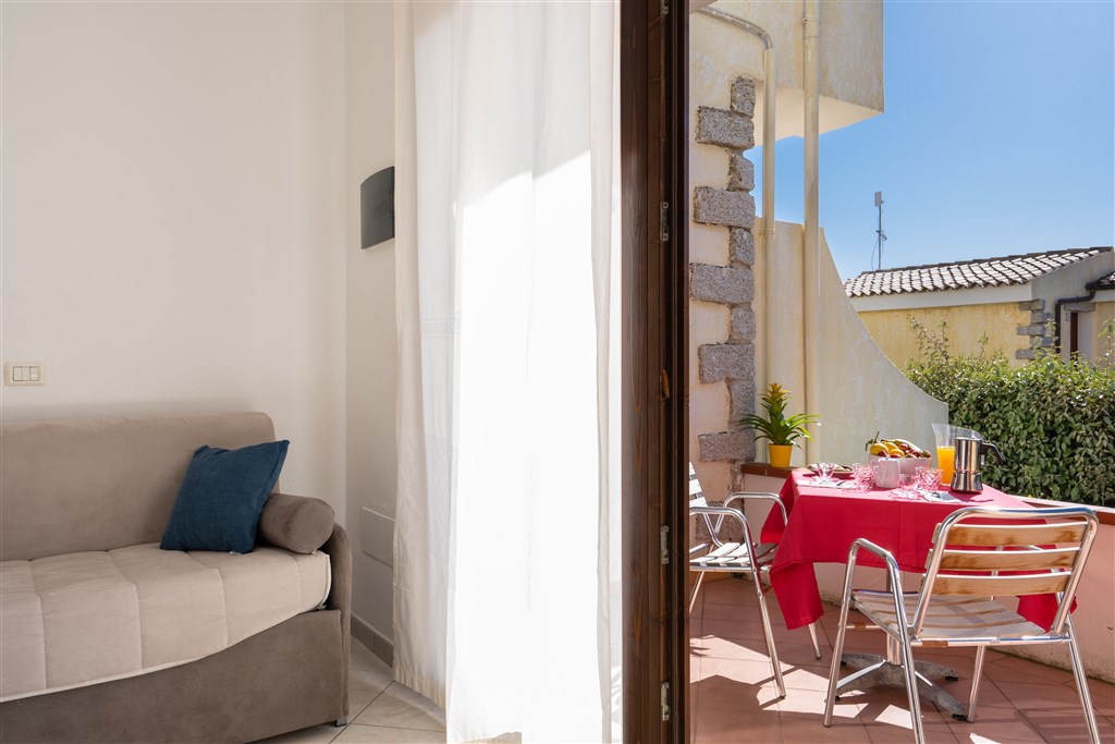 RESIDENCE IL BORGO DI BADESI - Teráska apartmánu, Badesi, Sardinie