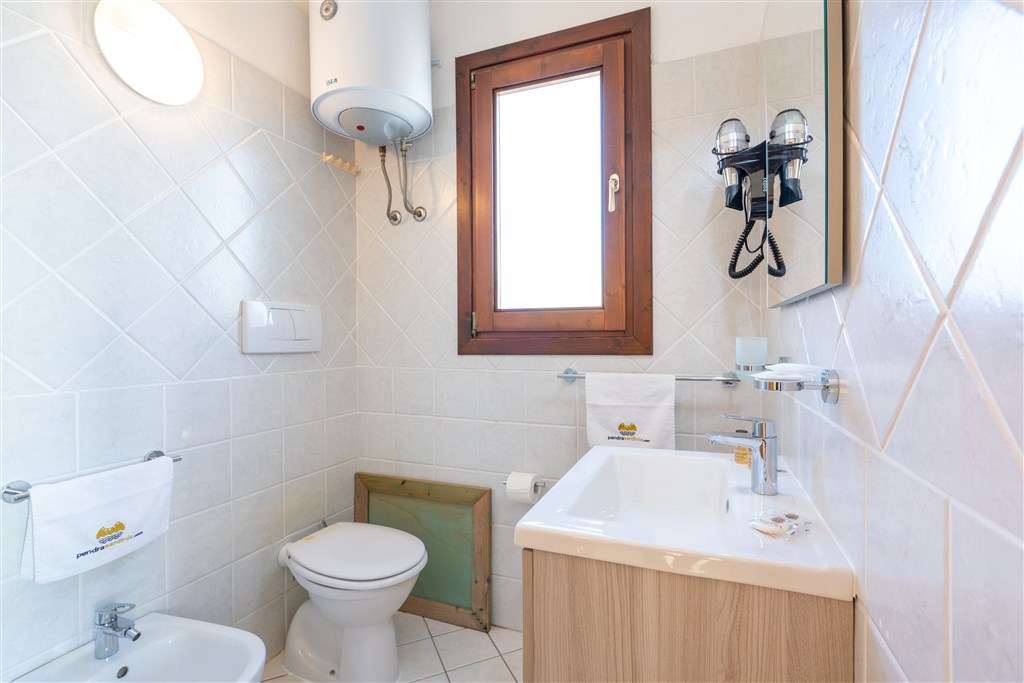 RESIDENCE IL BORGO DI BADESI - Koupelna, Badesi, Sardinie