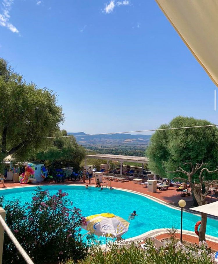 RESIDENCE IL BORGO DI BADESI - Bazén, Badesi, Sardinie