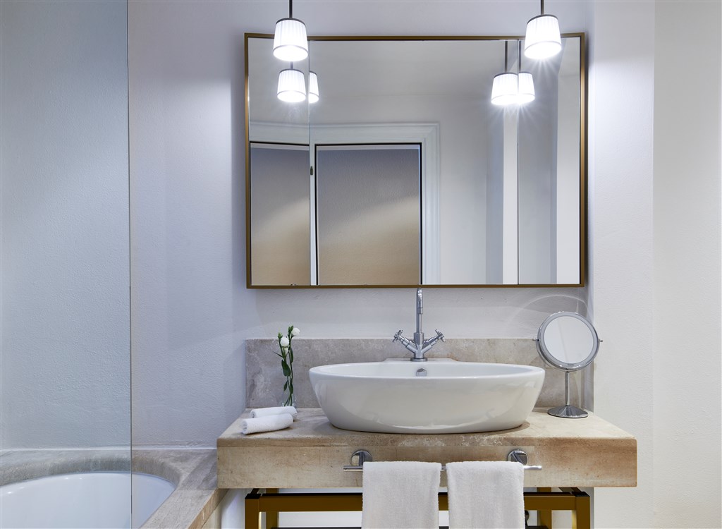 Conrad Chia Laguna Sardinia - Koupelna KING DELUXE, Chia, Sardinie