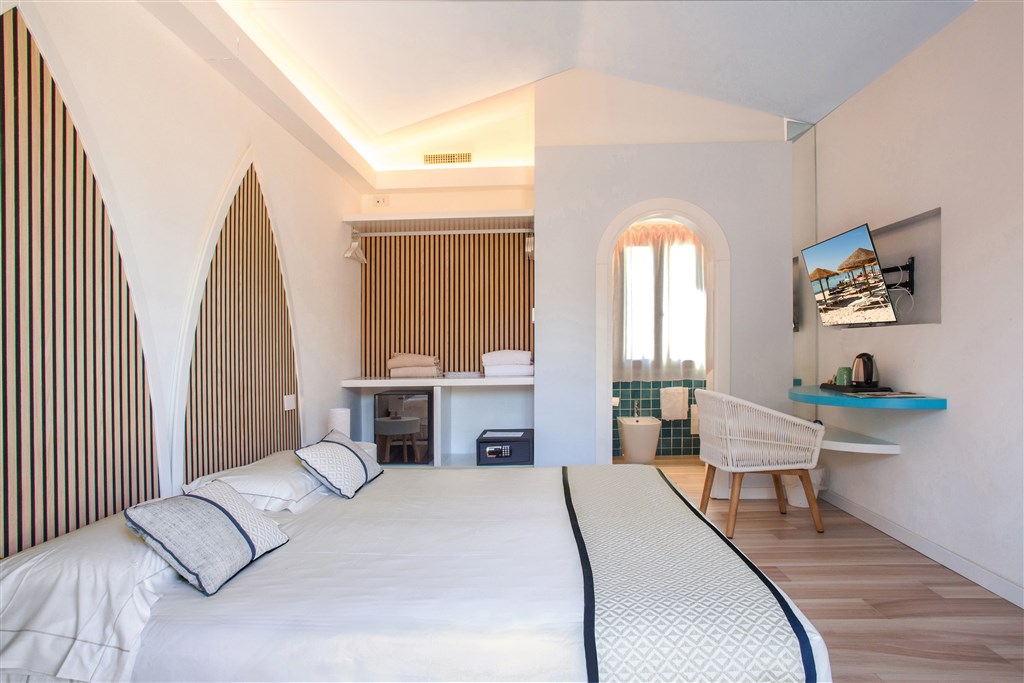 New Barcavela - Pokoj DELUXE v 1. patře, Santa Margherita di Pula, Sardinie