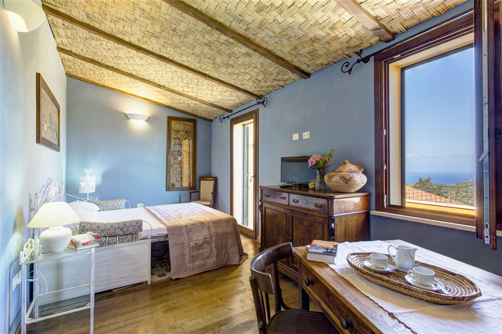 Hotel Villa Asfodeli - Pokoj SUITE s rozkládací pohovkou v obývacím pokoji a s terasou, Tresnuraghes, Sardinie