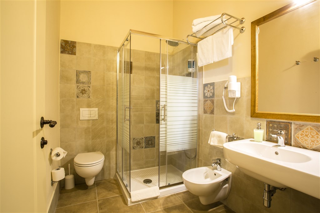 Hotel Villa Asfodeli - Koupelna v pokoji SUITE nebo SUITE FAMILY, Tresnuraghes, Sardinie
