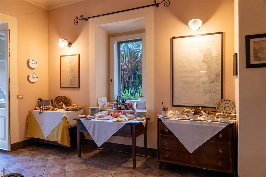 Hotel Villa Asfodeli - Snídaně formou bufetu, Tresnuraghes, Sardinie