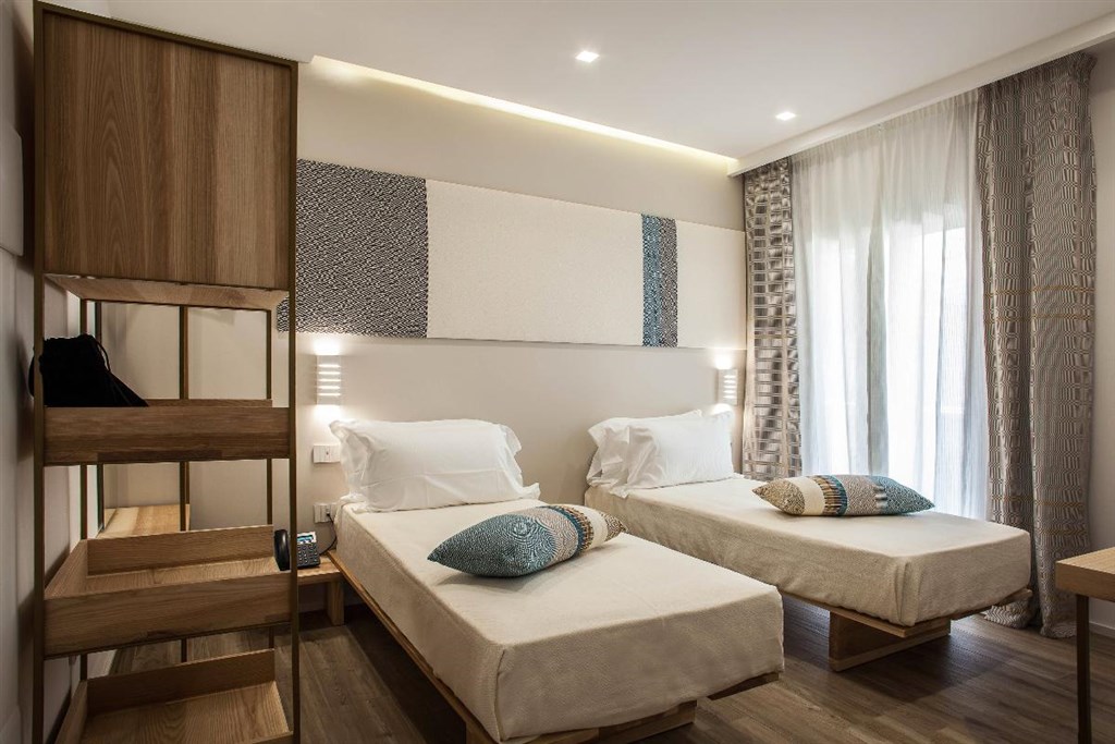 NoHa Lifestyle Hotel (14+) - Pokoj CLASSIC s balkonem, varianta se dvěma lůžky, Pula, Sardinie