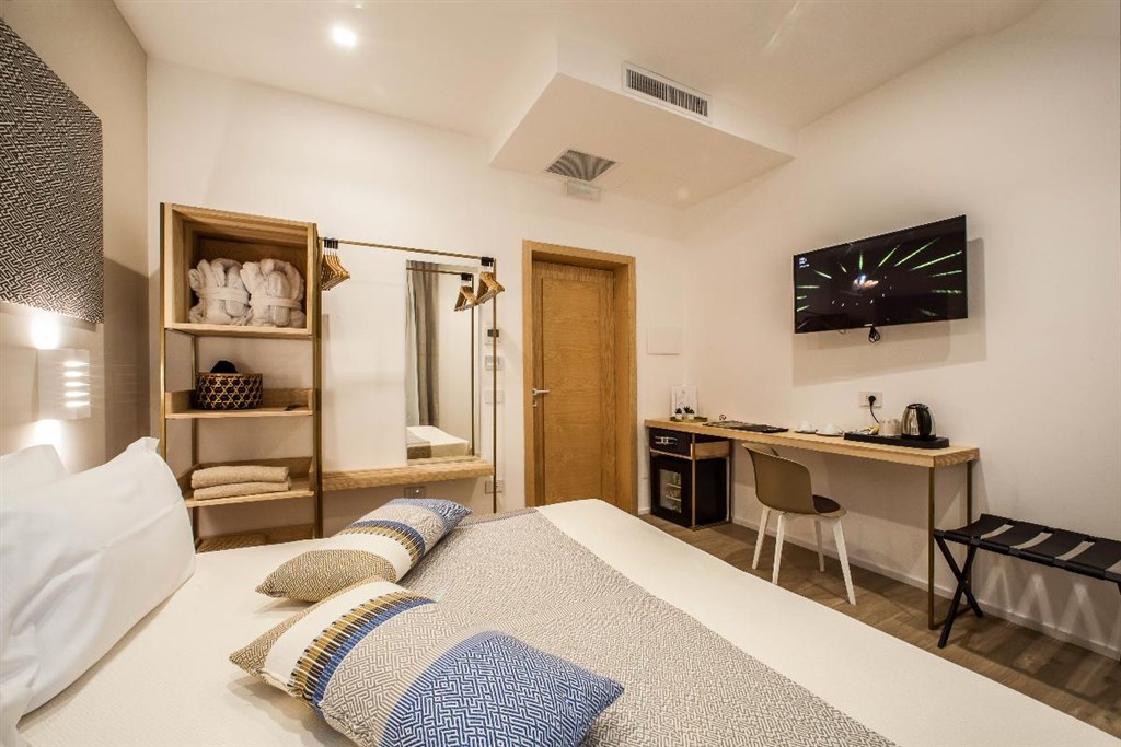 NoHa Lifestyle Hotel (14+) - Pokoj CLASSIC s patiem, Pula, Sardinie