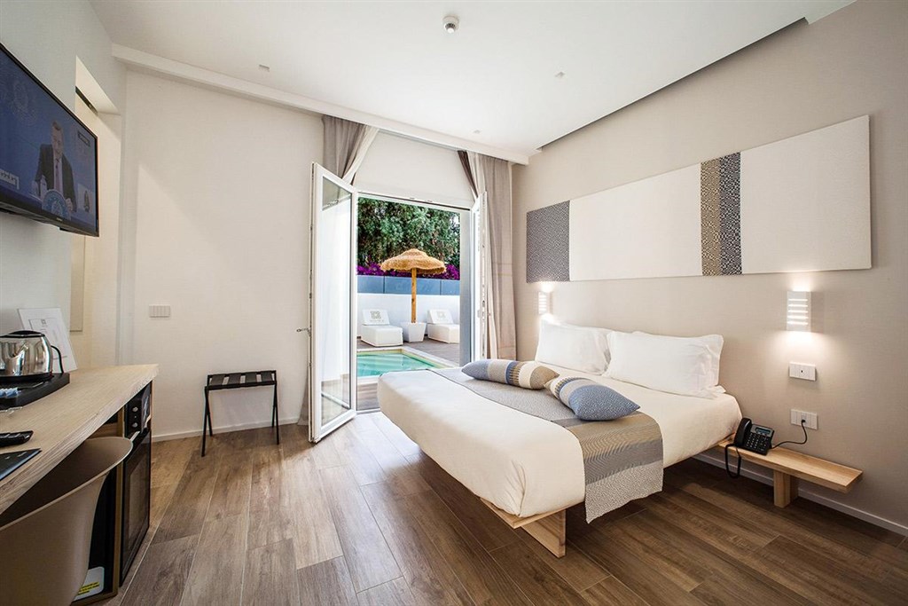 NoHa Lifestyle Hotel (14+) - Pokoj DELUXE s přístupem k bazénu, Pula, Sardinie