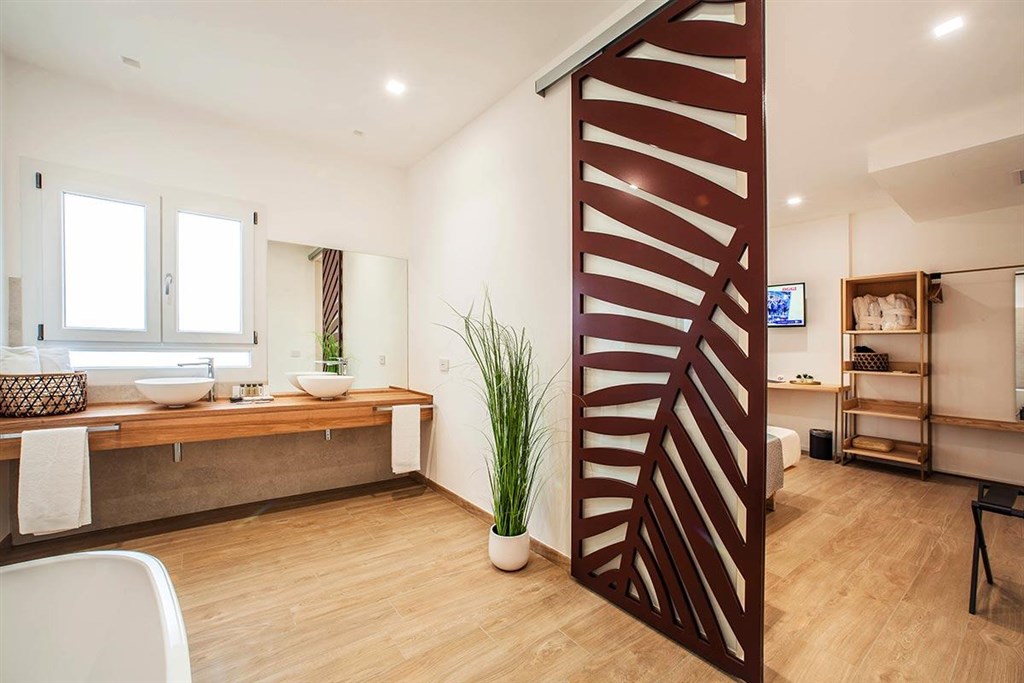 NoHa Lifestyle Hotel (14+) - Interiér v pokoji SUPERIOR, Pula, Sardinie