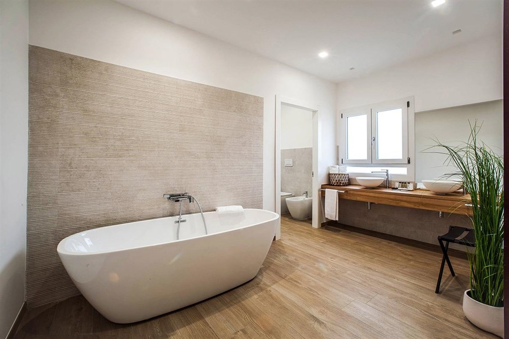 NoHa Lifestyle Hotel (14+) - Vana v pokoji SUPERIOR, Pula, Sardinie
