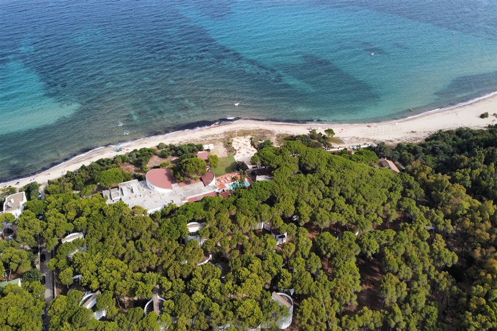 Hotel Mare Pineta - Adults only - Letecký pohled na pláž, Pula, Sardinie
