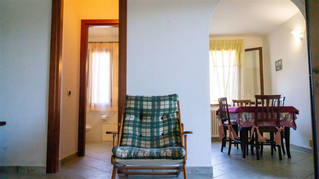 VILLA SAMUELE - Pohled na kuchyni a koupelnu, Arbatax, Sardinie