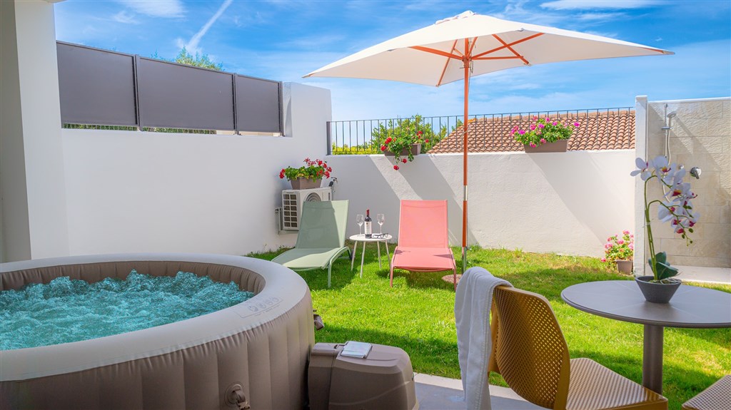 VILLA MANZONI - Relaxace v privátní zahrádce, Arbatax, Sardinie
