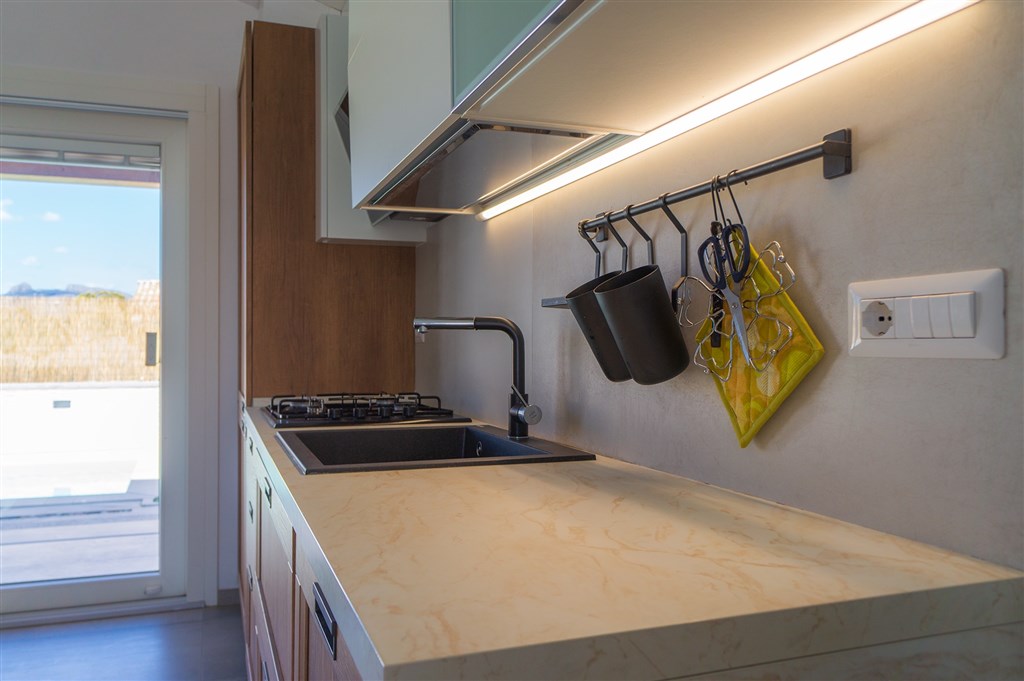 Villa Nova - Moderní kuchyňská linka, Arbatax, Sardinie