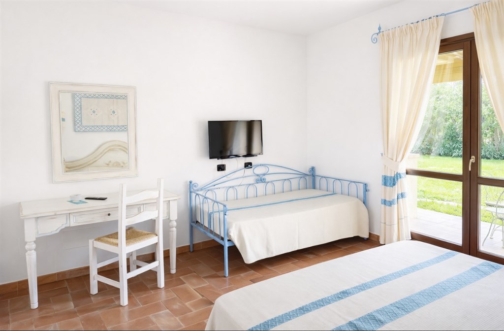 Valtur Sardegna Eos Costa Rei - Pokoj Comfort, Piscina Rei, Sardinie
