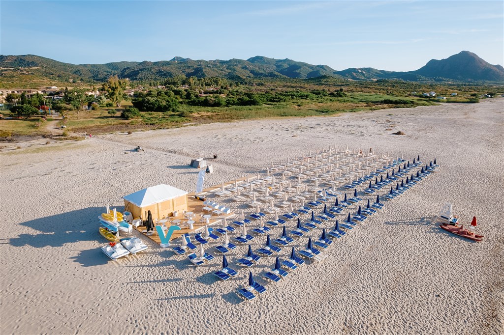 Valtur Sardegna Eos Costa Rei - Plážový servis, Piscina Rei, Sardinie
