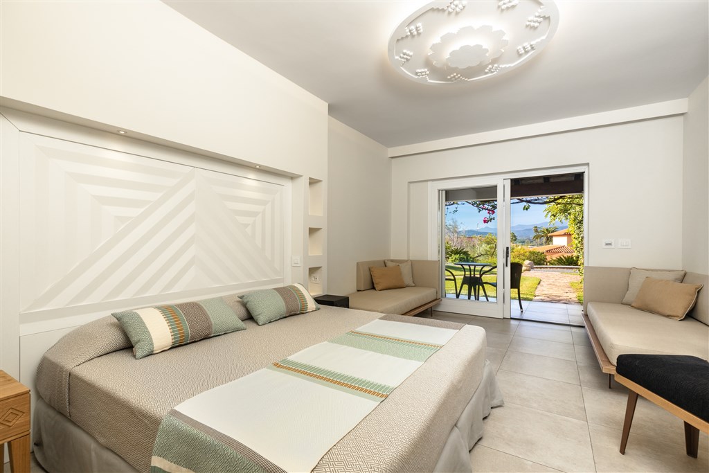 Hotel Club Saraceno - COMFORT s výhledem do zahrady, Arbatax, Sardinie