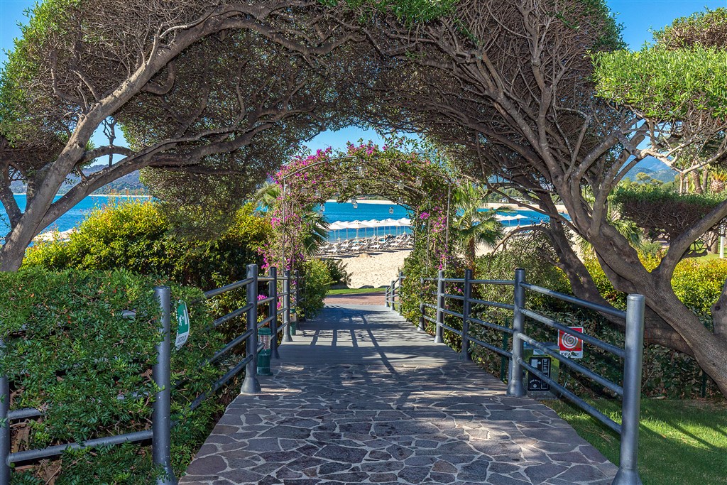 Hotel Club Saraceno - Venkovní prostory, Arbatax, Sardinie