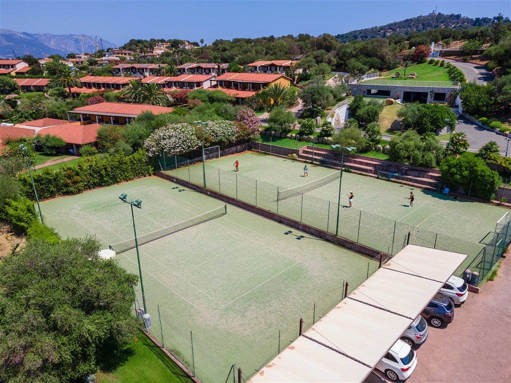 Hotel Club Saraceno - Tenisové kurty, Arbatax, Sardinie