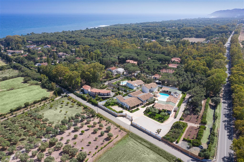 Eliantos Boutique Hotel & Spa - Letecký pohled na hotel, Santa Margherita di Pula, Sardinie