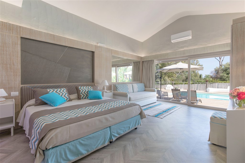 Eliantos Boutique Hotel & Spa - Interiér pokoje SUITE EXECUTIVE, Santa Margherita di Pula, Sardinie