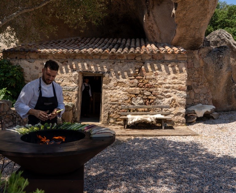 Petra Segreta Resort & Spa (12+) - Malcusa, San Pantaleo, Sardinie