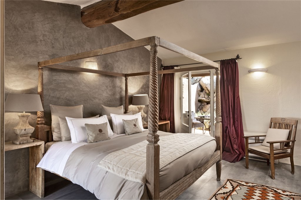Petra Segreta Resort & Spa (12+) - CHARMING, San Pantaleo, Sardinie