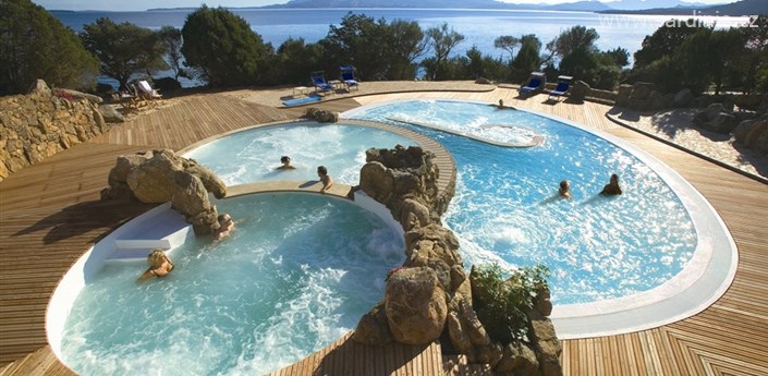 Capo d´Orso Hotel Thalasso & Spa - Wellness centrum "L´Incantu" thalasso bazén, Palau, Sardinie