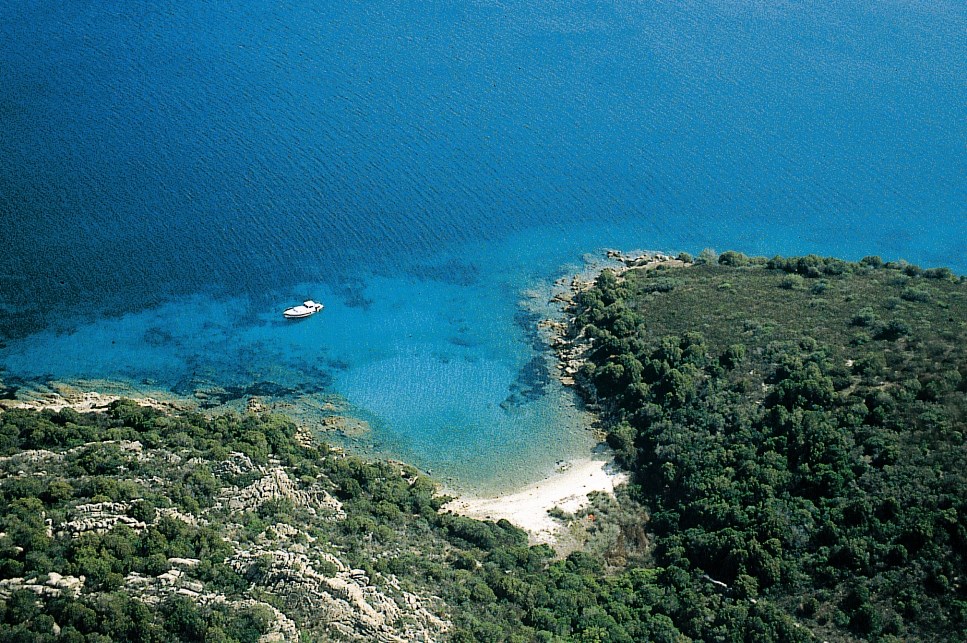 Jedna z plážiček v okolí, Palau, Sardinie