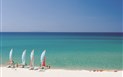 Resort & Spa Le Dune - Hotel Le Palme - Pláž s katamarány, Badesi, Sardinie