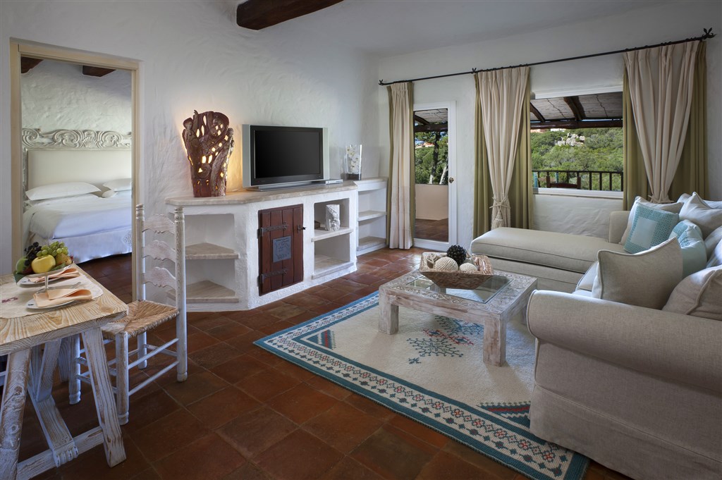 Deluxe Suite - obývací pokoj, Porto Cervo, Sardinie