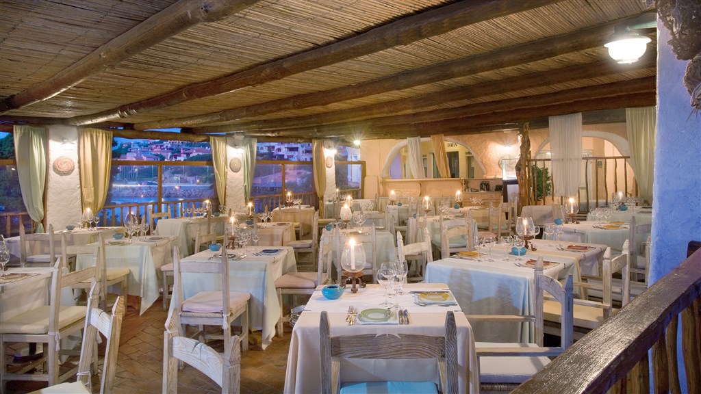 Pergola Restaurant, Porto Cervo, Sardinie