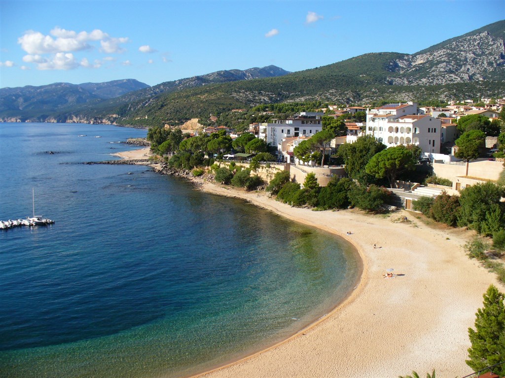 Hotel Bue Marino - Pláž, Cala Gonone, Sardinie