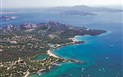 Cala di Lepre Park Hotel & Spa - Letecký pohled na hotel a pobřeží, Palau, Sardinie