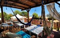 Resort Baia Cea - relax bar u pláže