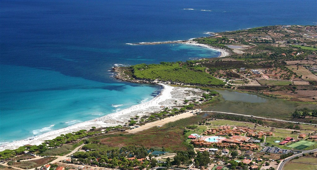 Letecký pohled, Budoni, Sardinie