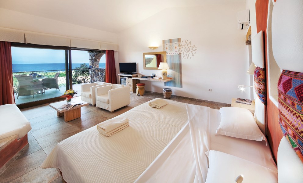 JUNIOR SUITE s výhledem na moře - Valle della Erica La Licciola, Santa Teresa di Gallura, Sardinie