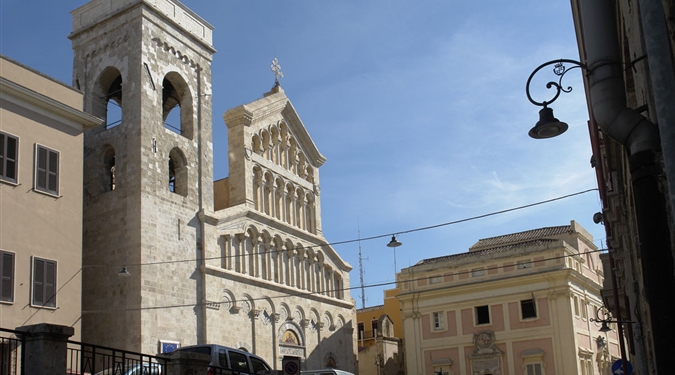 Cagliari - Katedrála v Cagliari (fonte: archiv)
