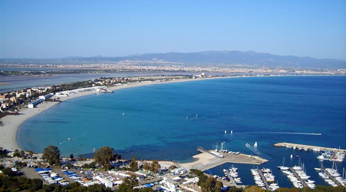 Cagliari - Pláž Poetto v Cagliari (fonte: archiv)