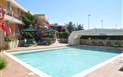 Residence Palm Village - Bazén, Villasimius, Sardinie