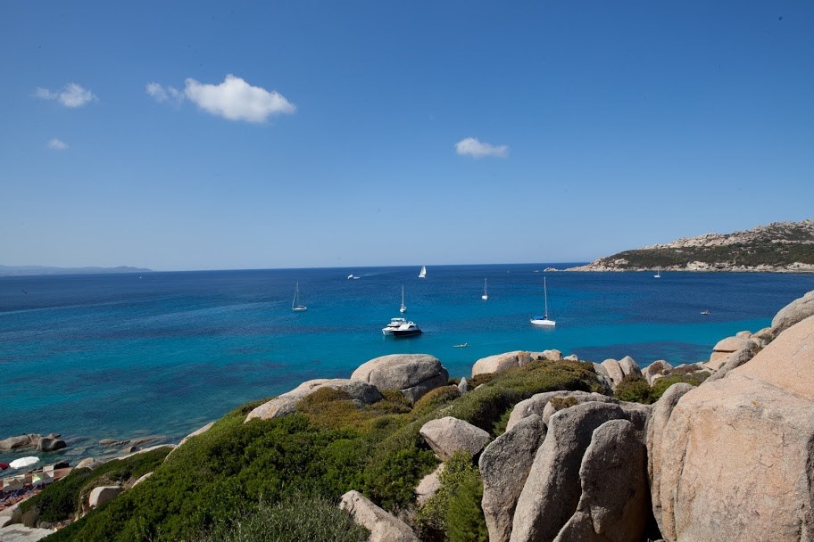 Pohled na moře, Santa Teresa di Gallura, Sardinie