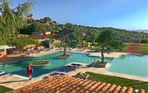Mini klub s dětskými bazény,  Porto Cervo, Costa Smeralda, Sardinie