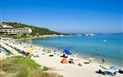 Residence Pineta Uno - Hlavní veřejná pláž Baja Sardinia, Sardinie
