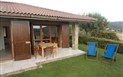 Residence di Bes - Pohled na jednu z vil, Chia, Sardinie